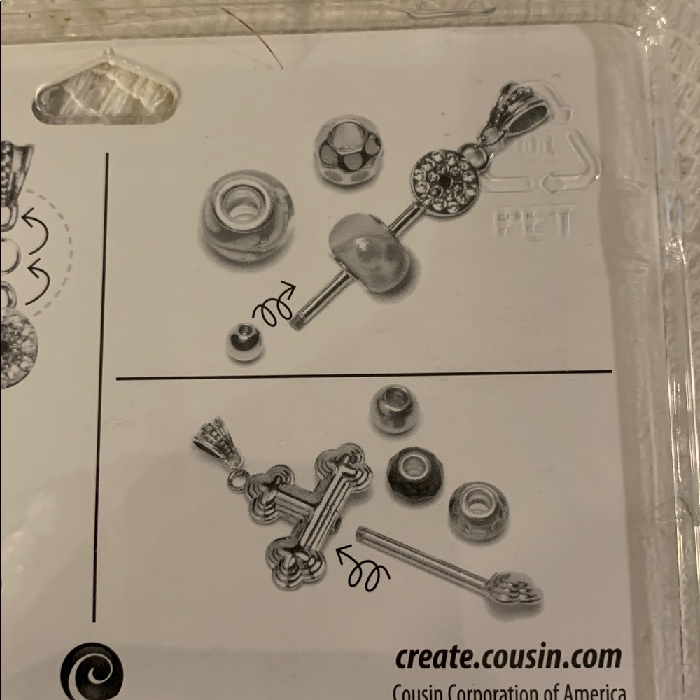 Cousin 18 Piece necklace kit Chain Charm Collection Kit NEW - Picture 7 of 10